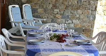 Hotel apartamentowy Le Terrazze Vista Piscina Tennis Parking Wi-fi 4*