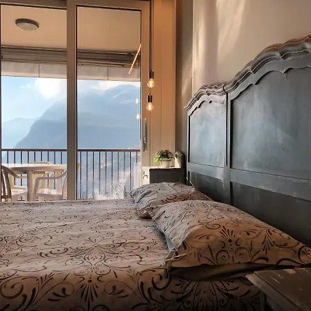 Le Terrazze Vista Piscina Tennis Parking Wi-fi Aparthotel
