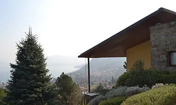 Ξενοδοχείο με διαμερίσματα Le Terrazze Vista Piscina Tennis Parking Wi-fi Μενάτζιο